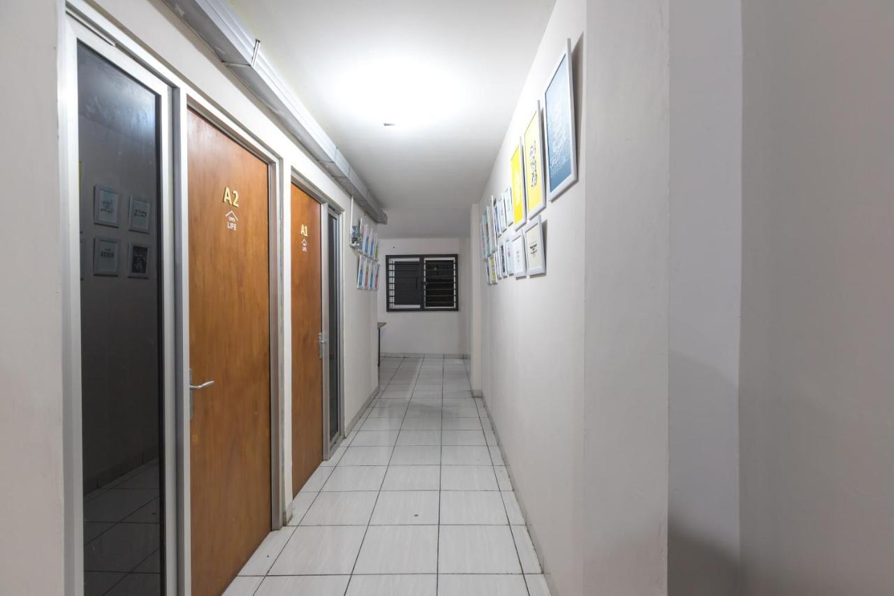 Maminoti Syariah Residence Mitra Reddoorz Bogor Eksteriør billede